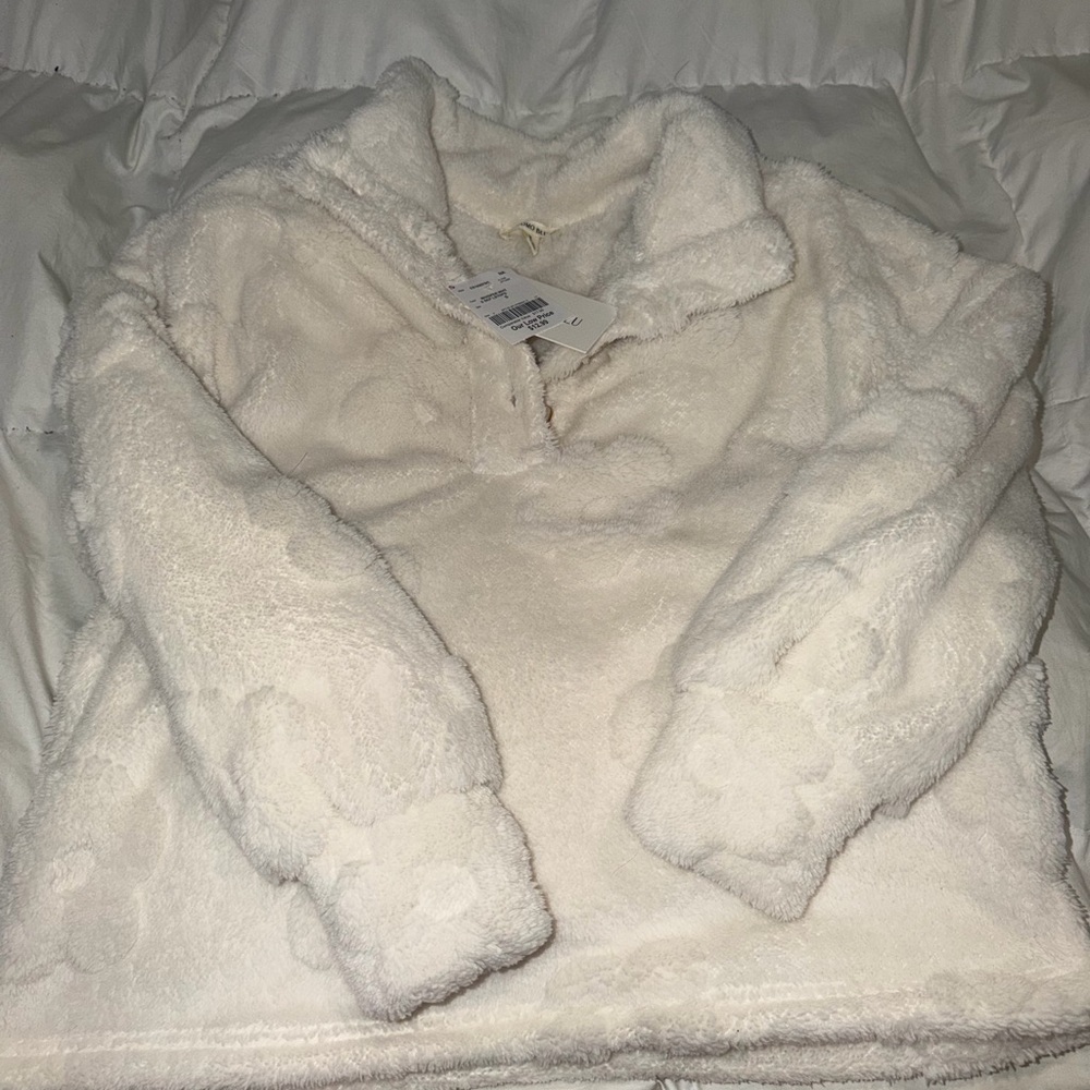 Como Blu Cozy White Fleece Pullover